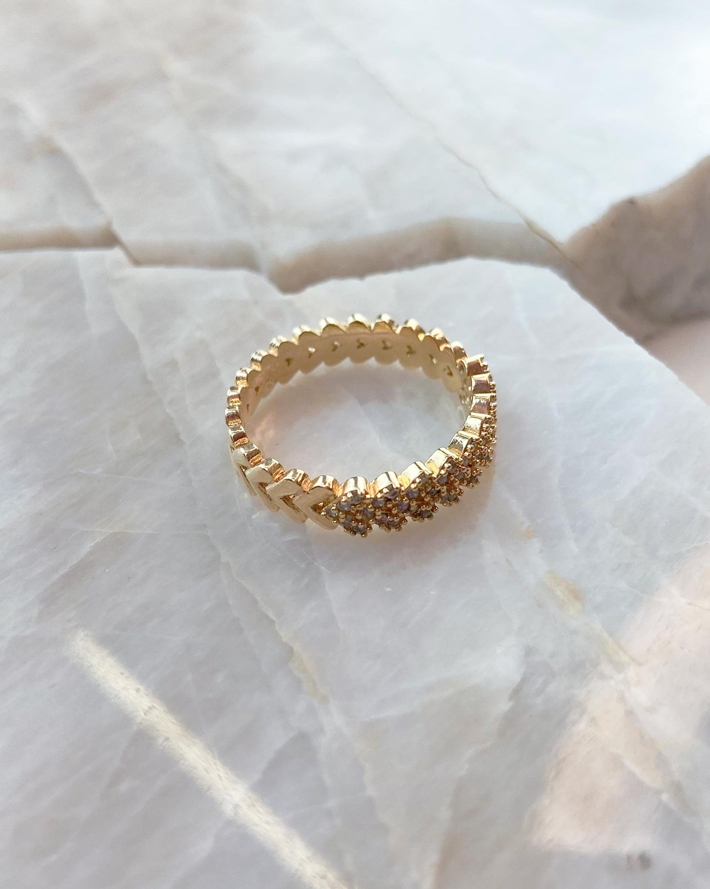 Anel Cravejado N.º 16