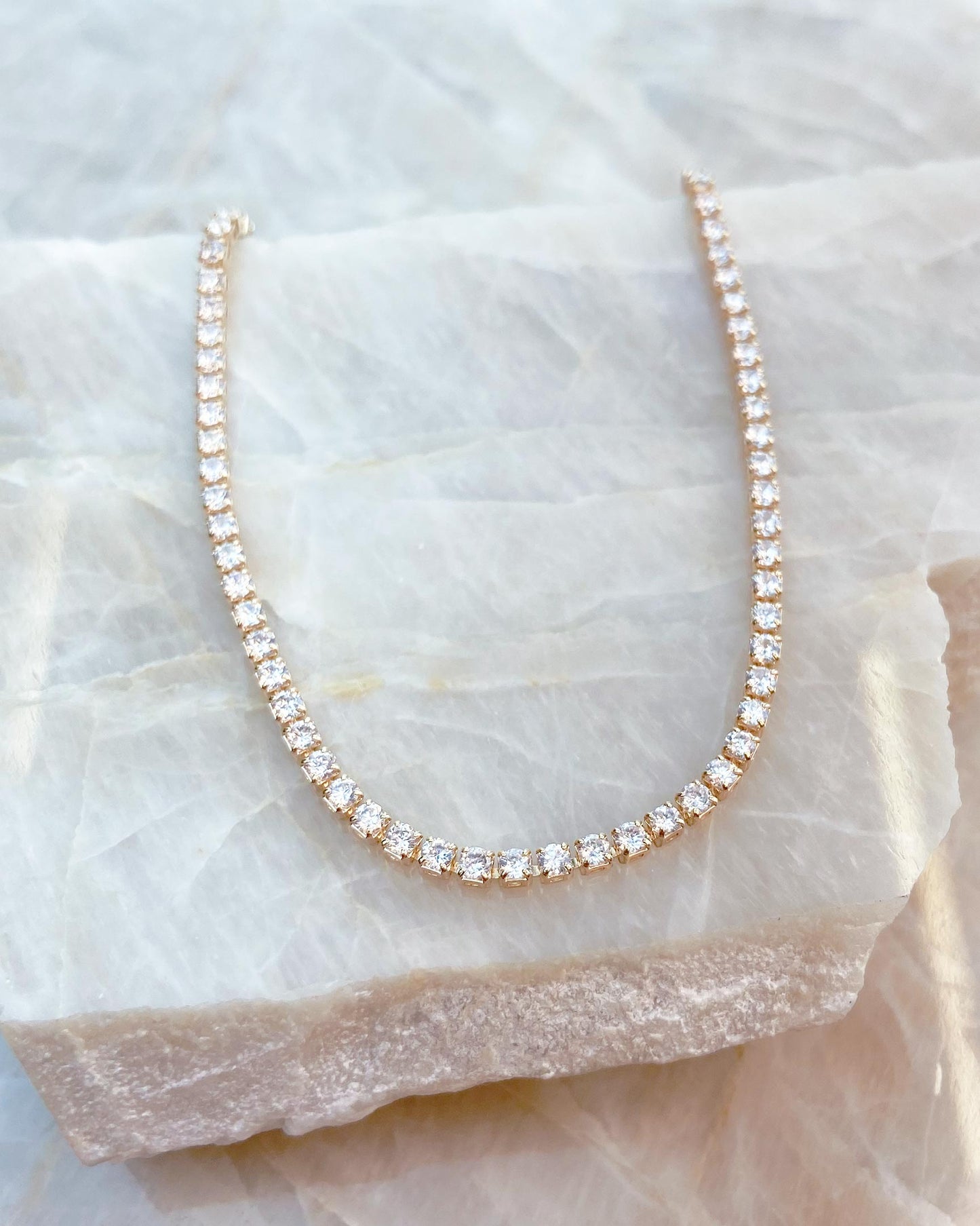 Pulseira Riviera Quadrada Fina Dourada