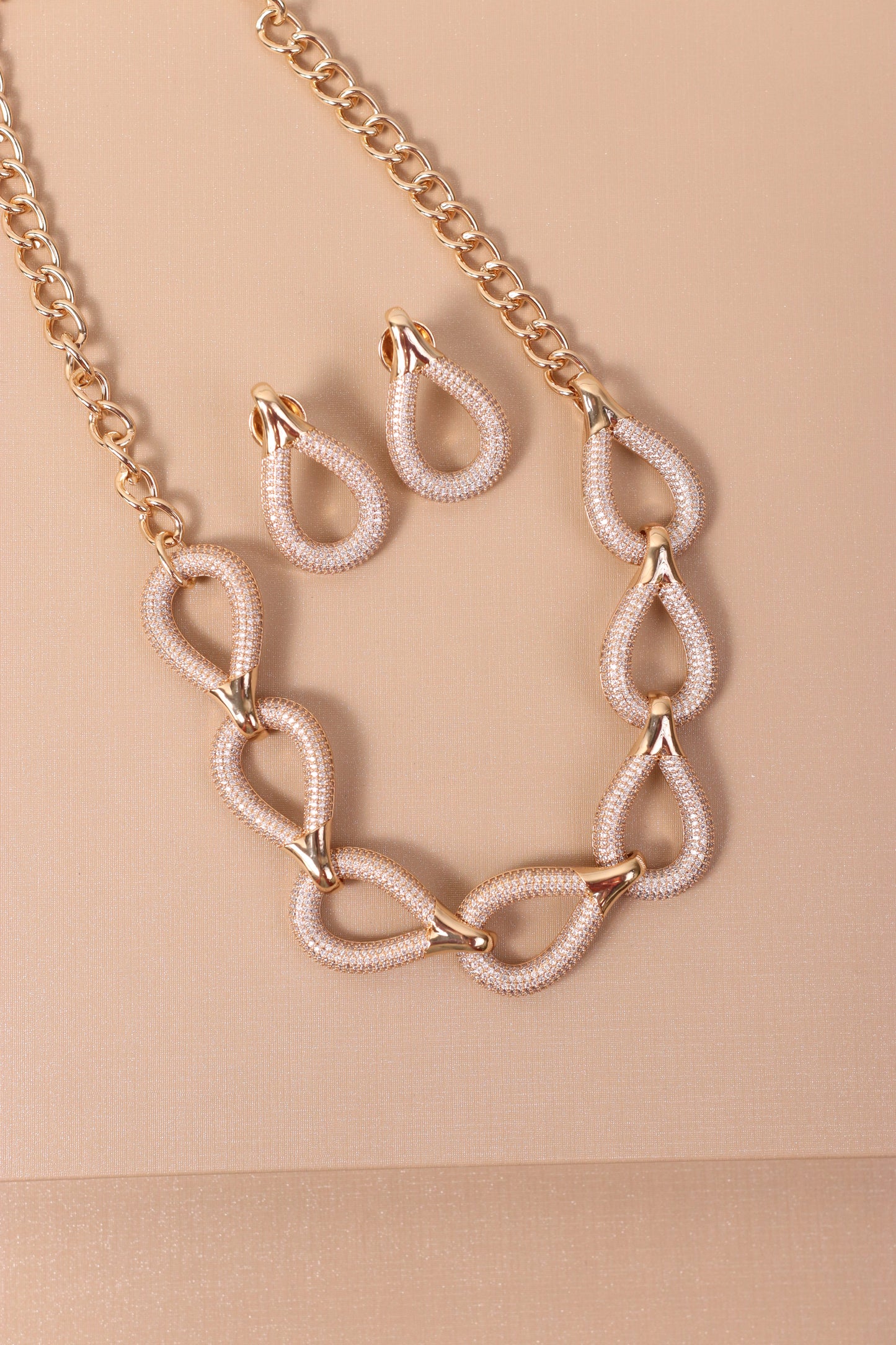 Conjunto Laço Dourado
