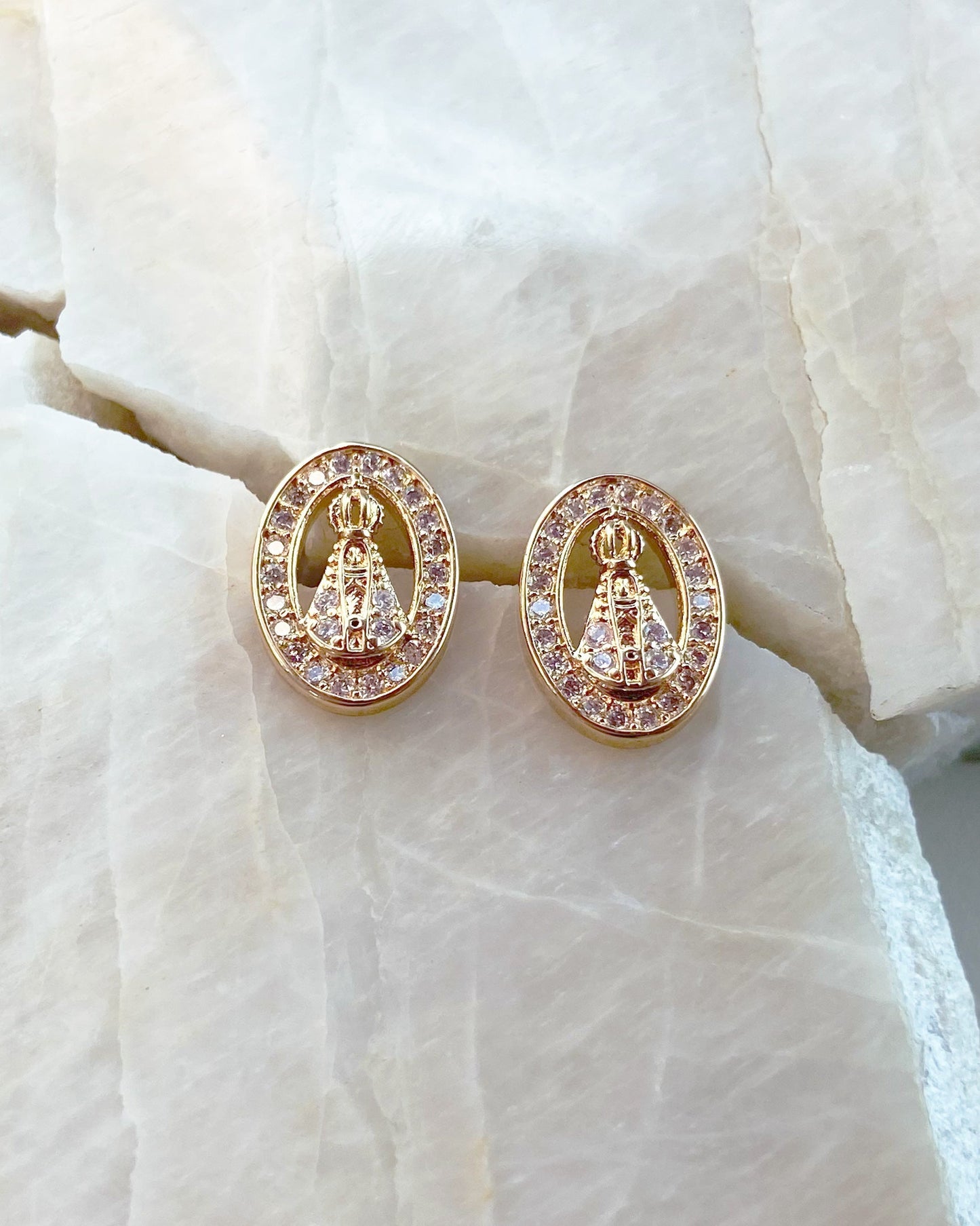 Brinco Oval Nossa Senhora