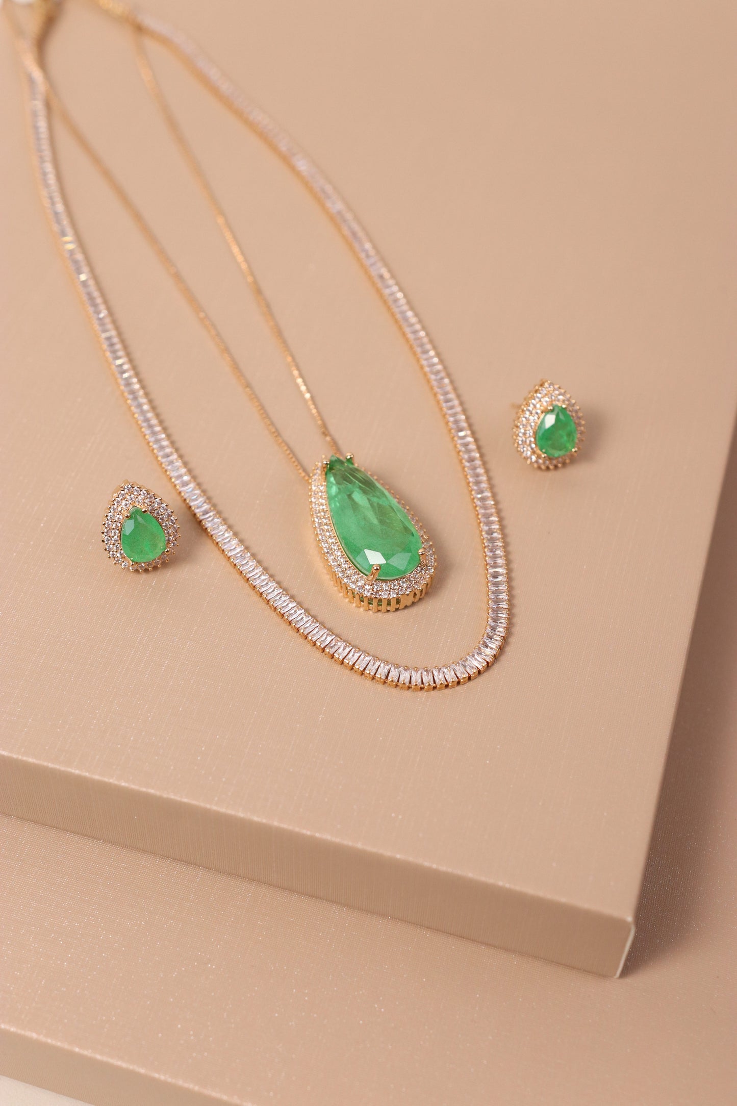 Conjunto Esmeralda Luxo