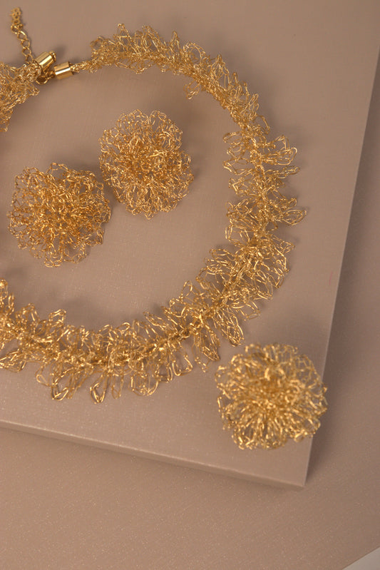Conjunto artesanal
