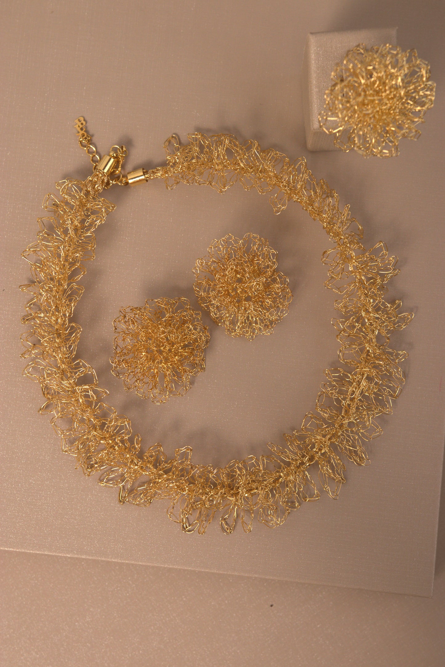 Conjunto artesanal